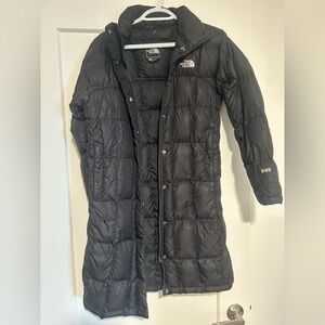 The North Face Women's Black Puffer Coat
